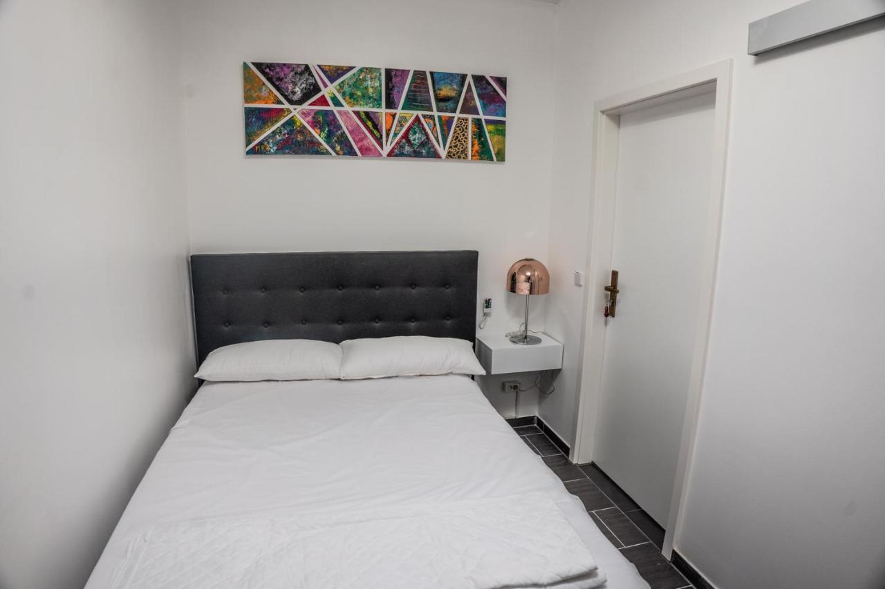 One Way Apartment ベルリン エクステリア 写真